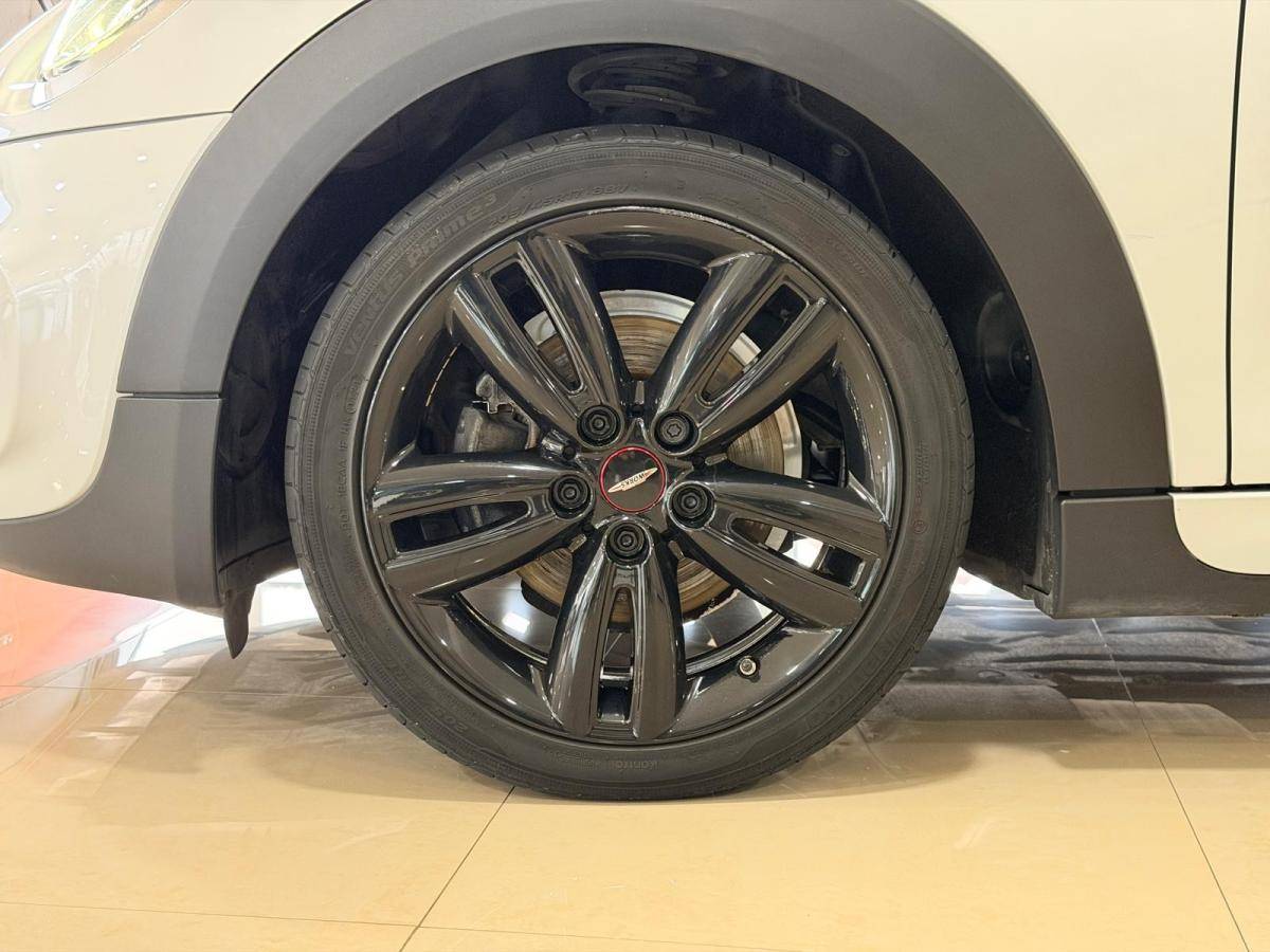 mini-cooper-2018-diesel-1496cc