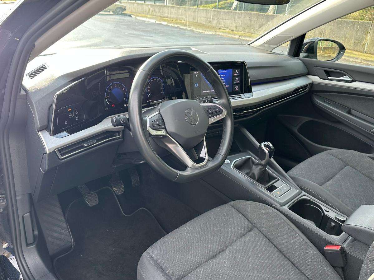volkswagen-golf-2023-gasolina-999cc