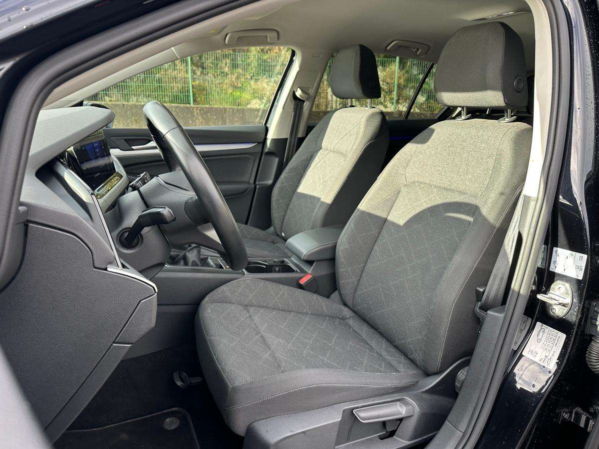 volkswagen-golf-2023-gasolina-999cc