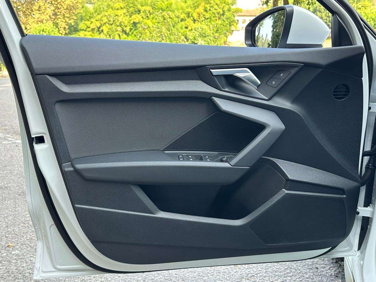 audi-a3-sportback-2023-gasolina-999cc