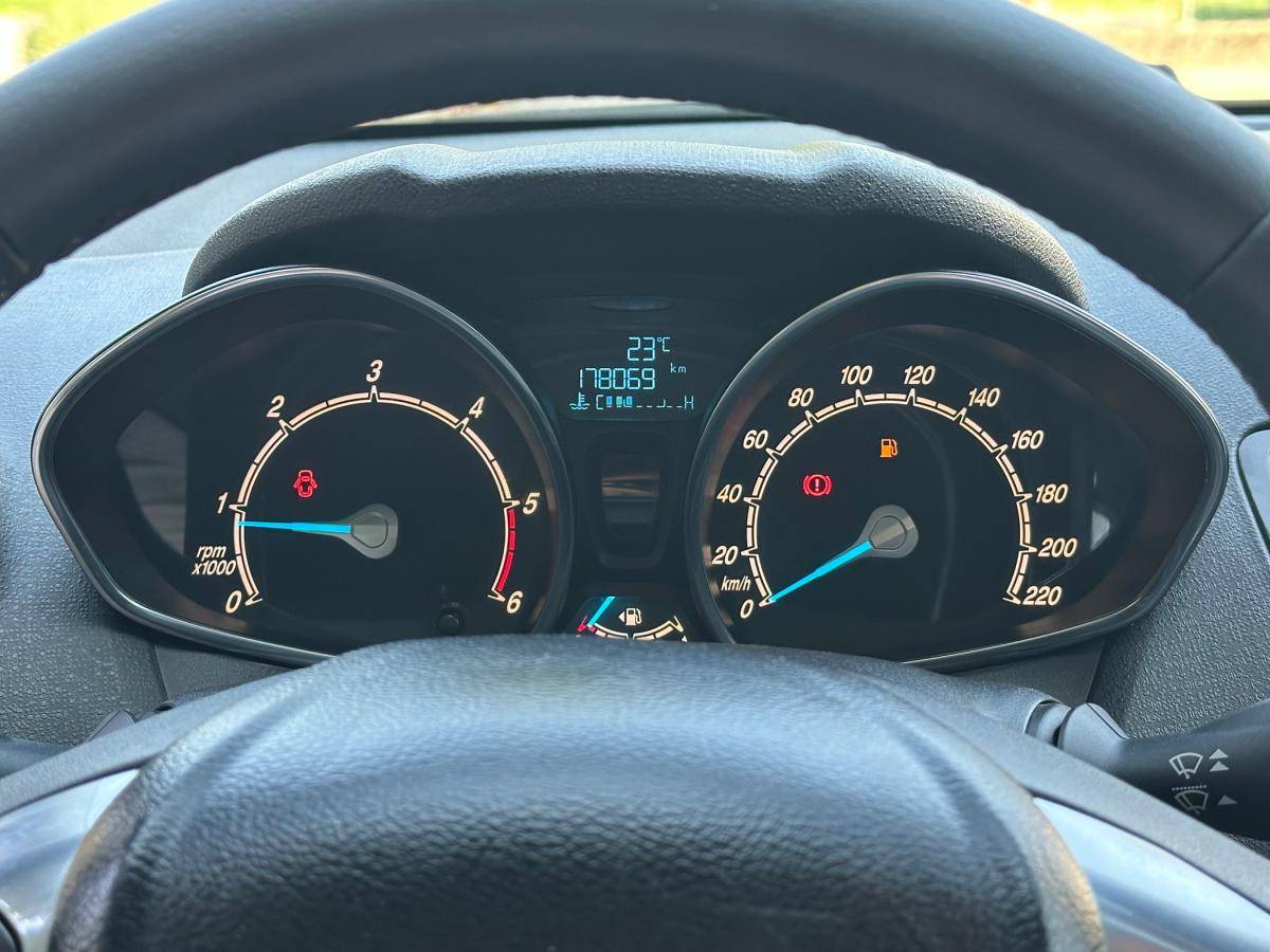ford-fiesta-2014-diesel-1499cc