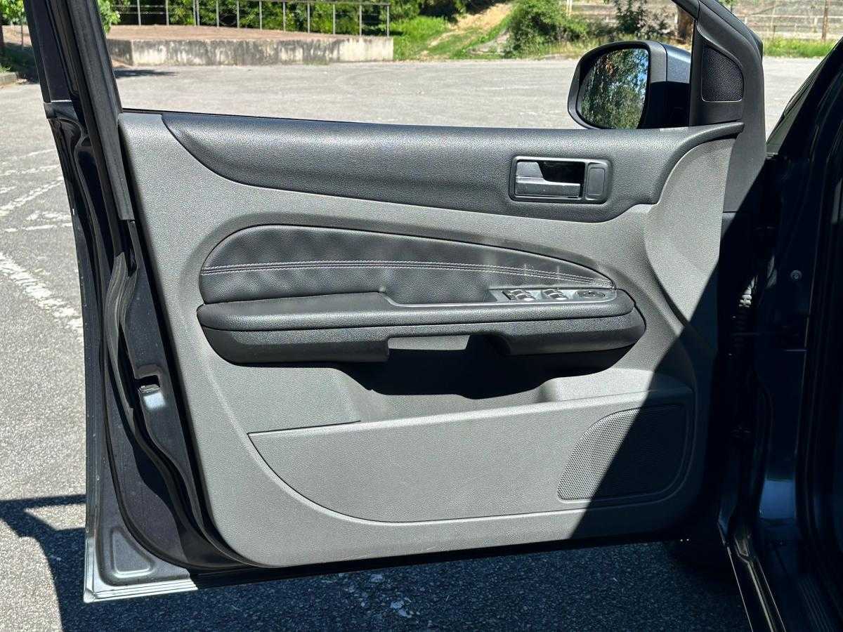 ford-focus-sw-2008-diesel-1560cc