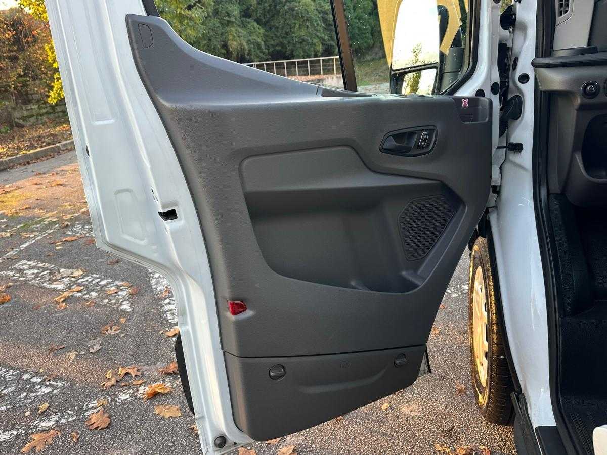 ford-transit-2022-diesel-1995cc