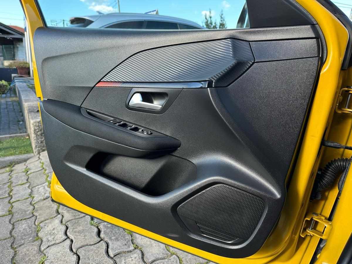 peugeot-208-2021-gasolina-1199cc