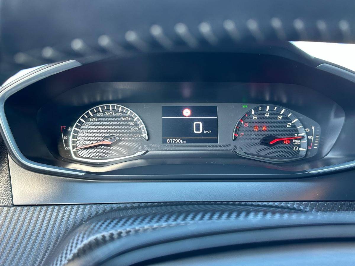 peugeot-208-2021-gasolina-1199cc