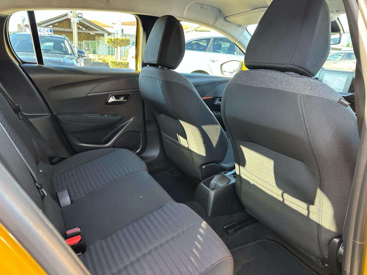 peugeot-208-2021-gasolina-1199cc