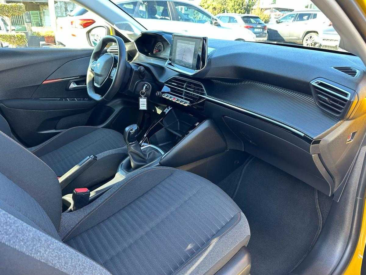 peugeot-208-2021-gasolina-1199cc