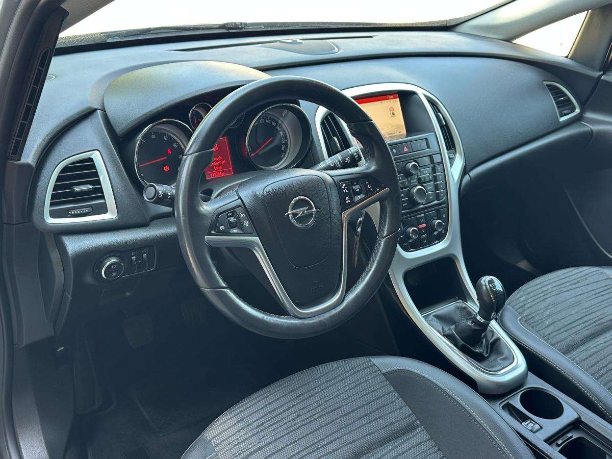 opel-astra-2015-gasolina-1398cc