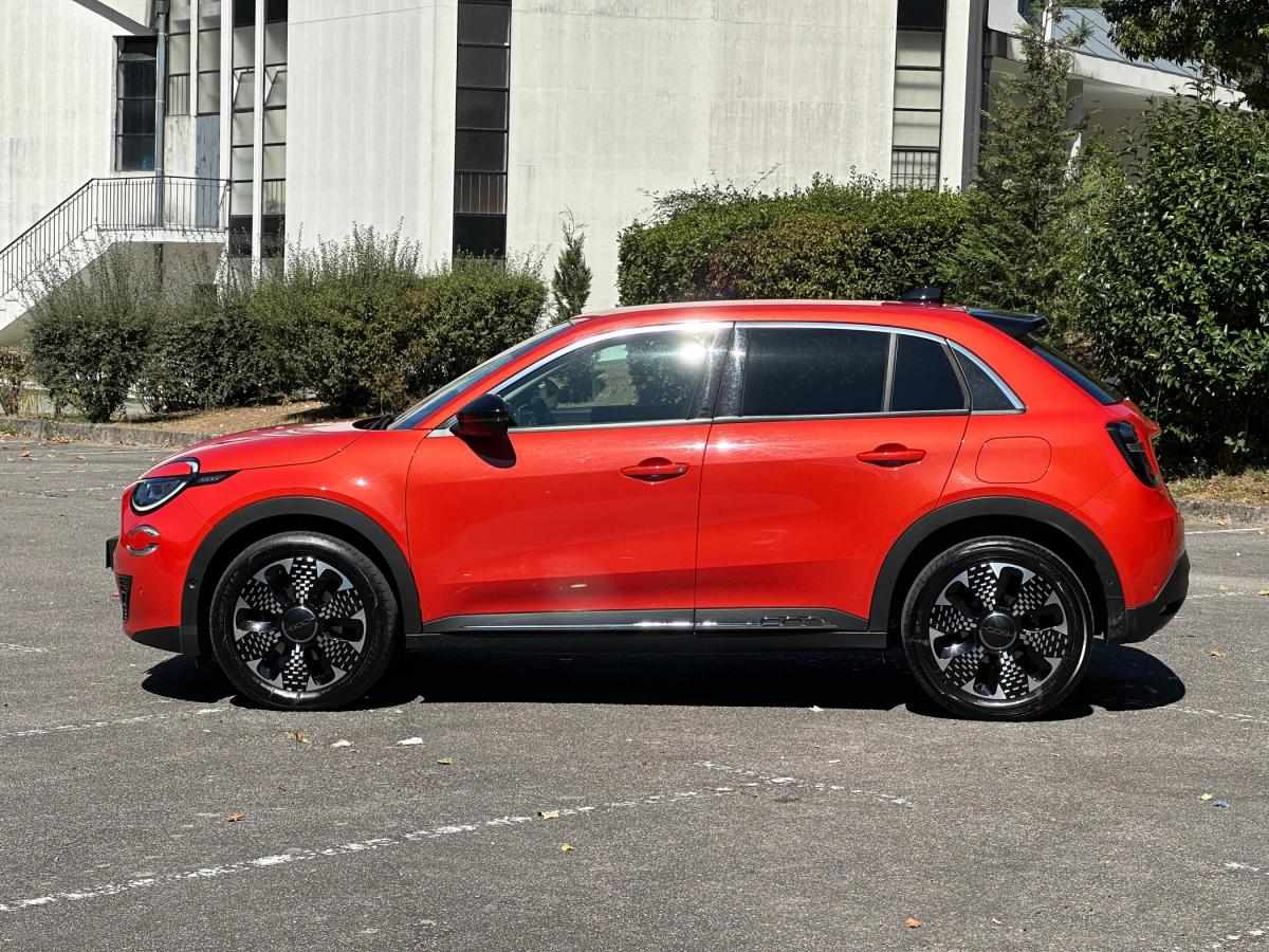 fiat-600-2023-eletrico-500cc