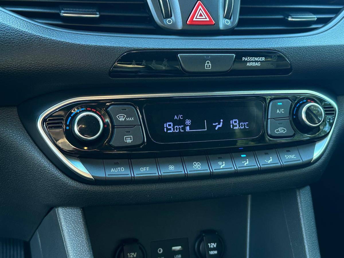 hyundai-i30-sw-2020-diesel-1598cc