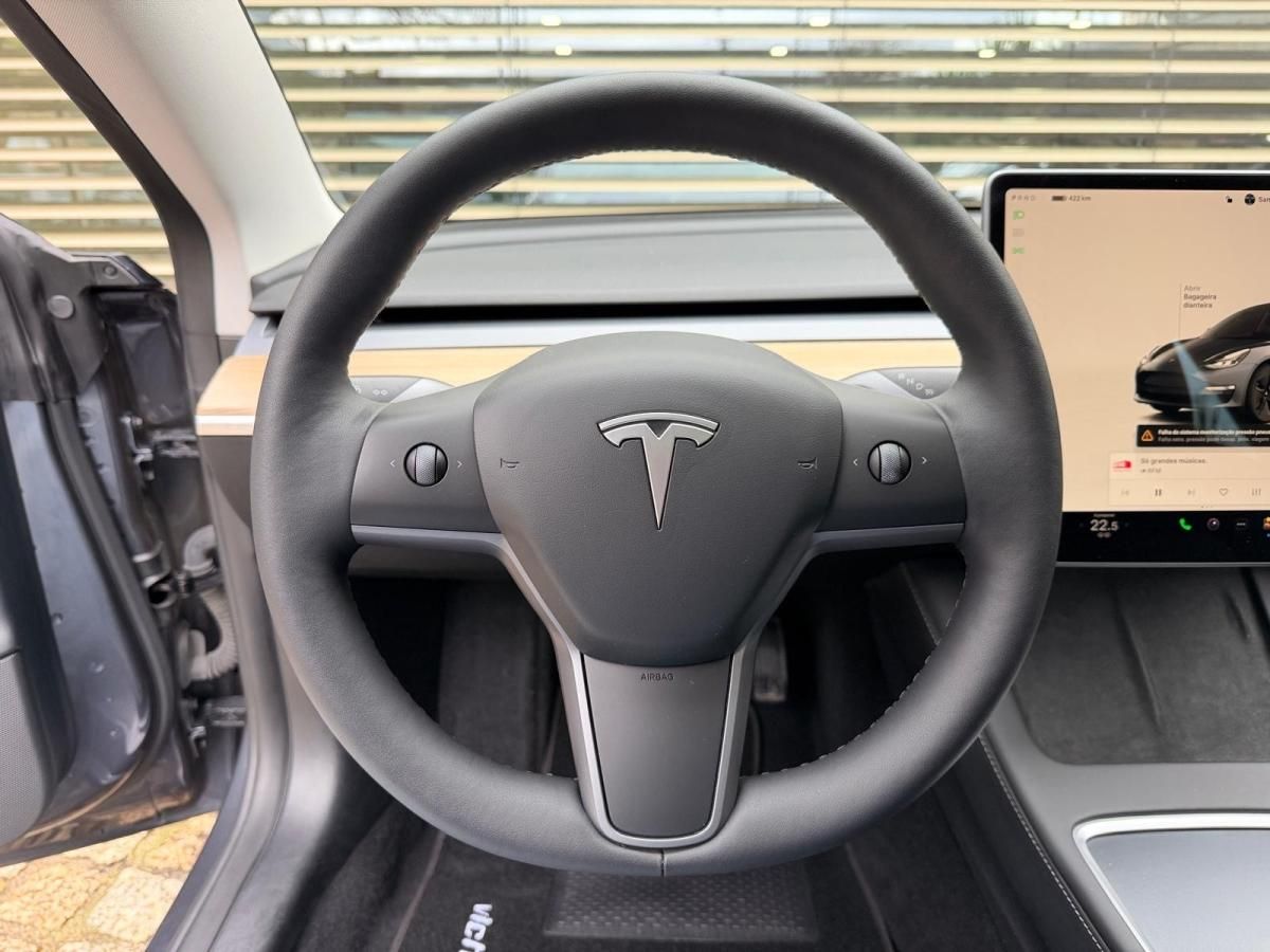 tesla-model-3-2023-eletrico-500cc