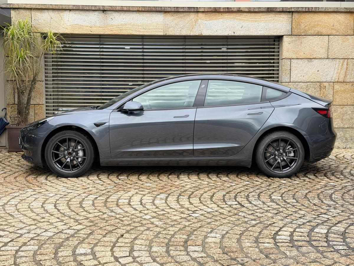 tesla-model-3-2023-eletrico-500cc