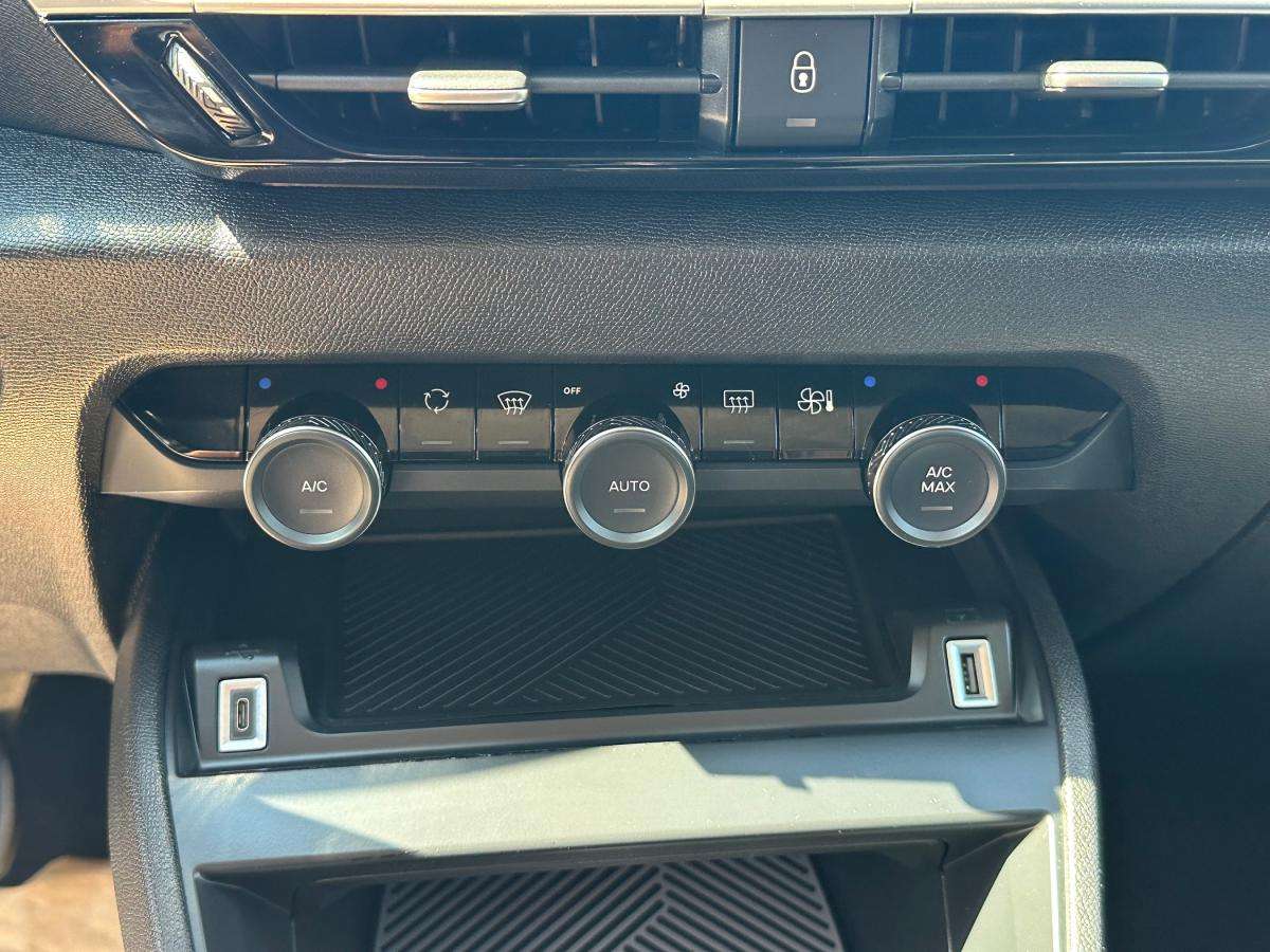 citroen-c4-2024-gasolina-1199cc