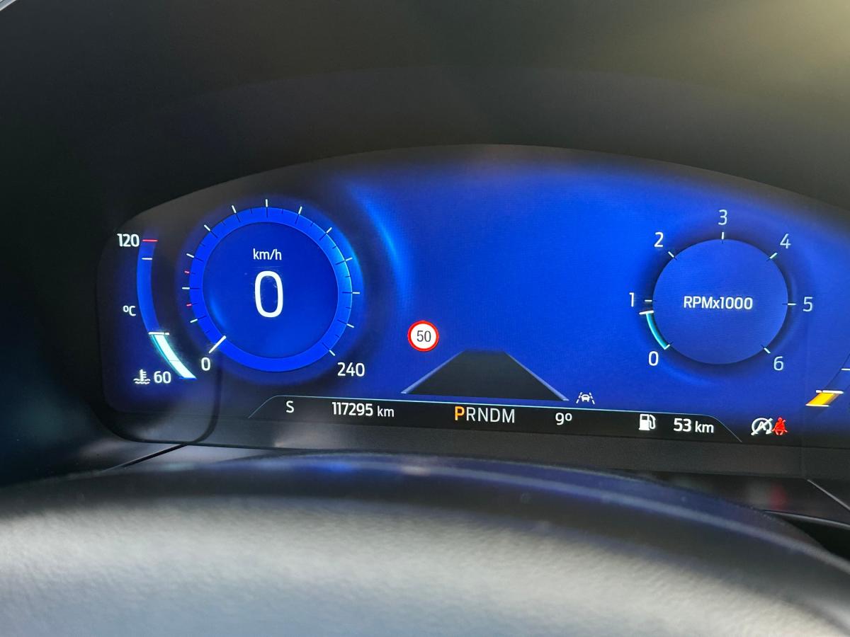 ford-kuga-2022-diesel-1499cc