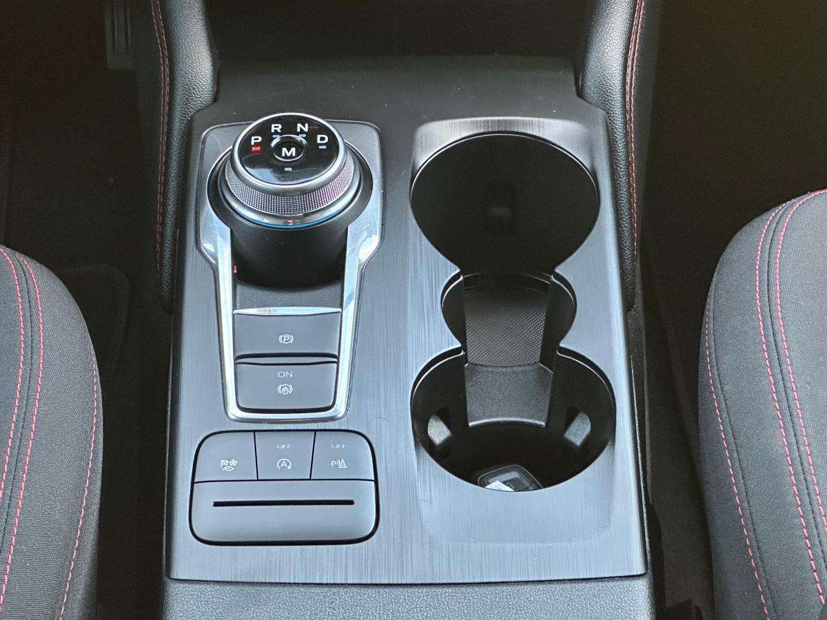 ford-kuga-2022-diesel-1499cc
