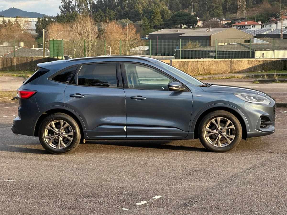 ford-kuga-2022-diesel-1499cc