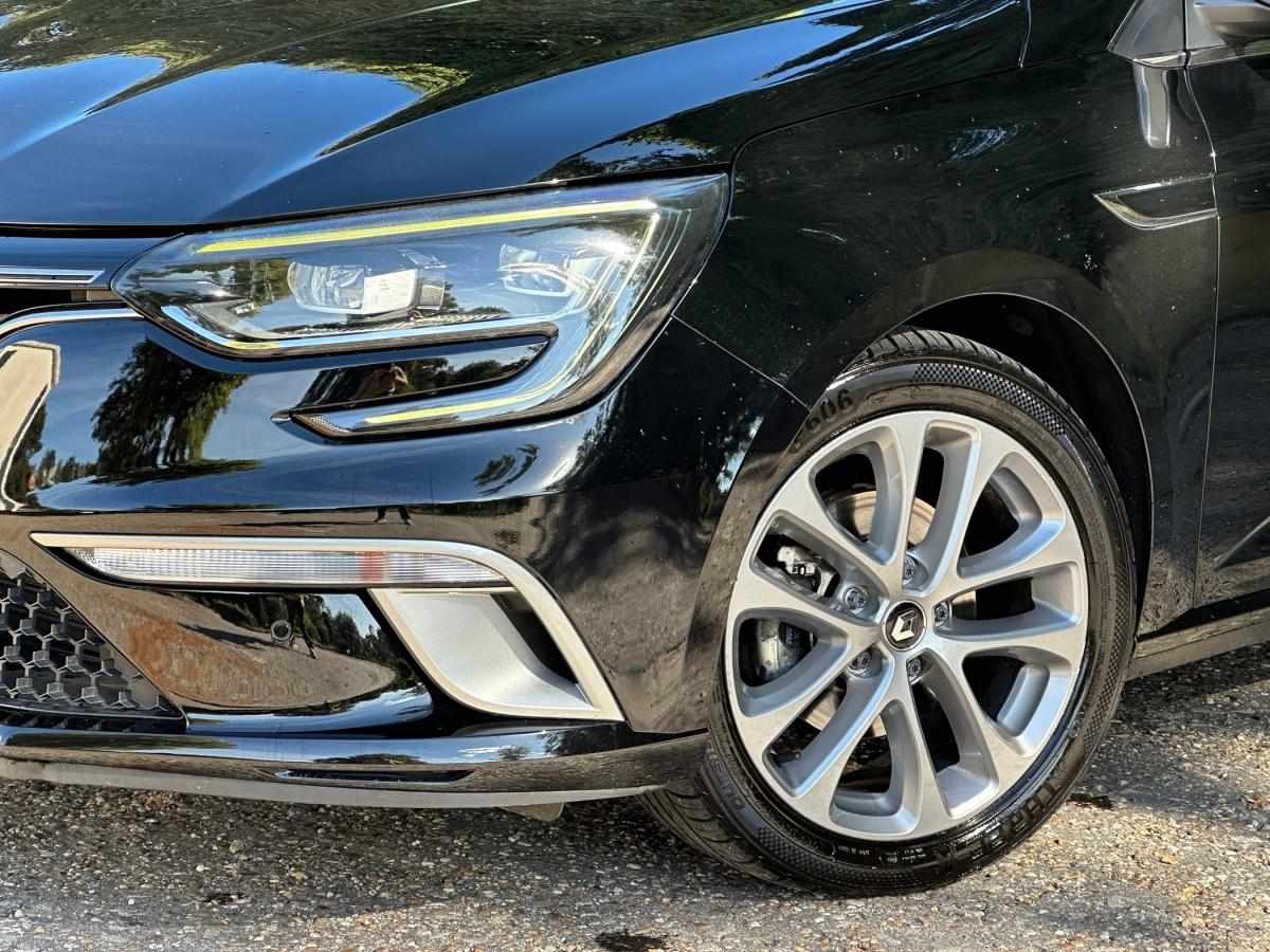 renault-megane-sport-tourer-2019-gasolina-1332cc