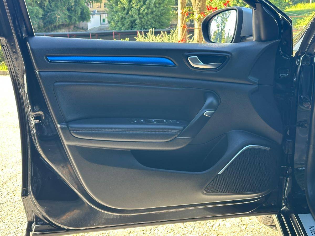 renault-megane-sport-tourer-2019-gasolina-1332cc