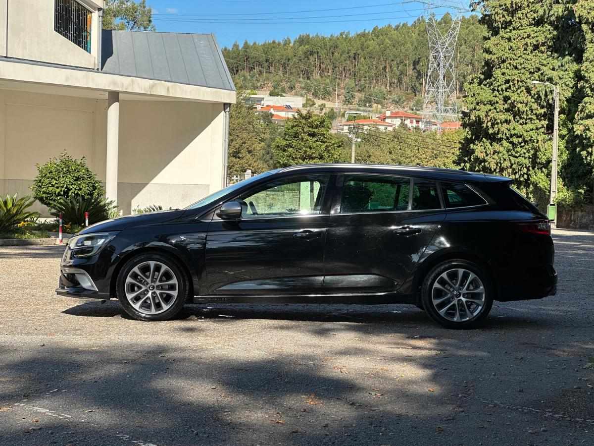 renault-megane-sport-tourer-2019-gasolina-1332cc