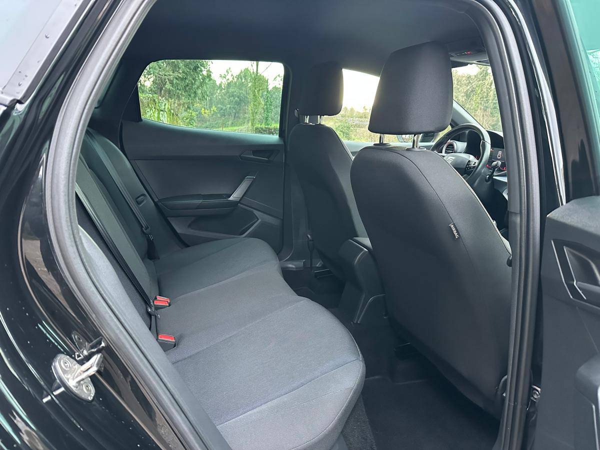 seat-ibiza-2023-gasolina-999cc