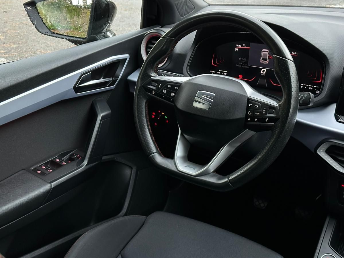 seat-ibiza-2023-gasolina-999cc