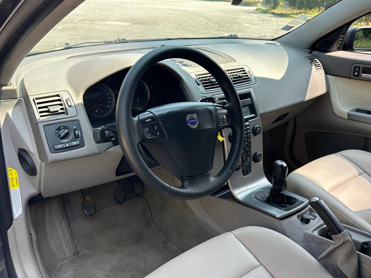 volvo-v50-2004-diesel-1998cc