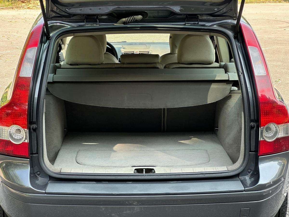 volvo-v50-2004-diesel-1998cc
