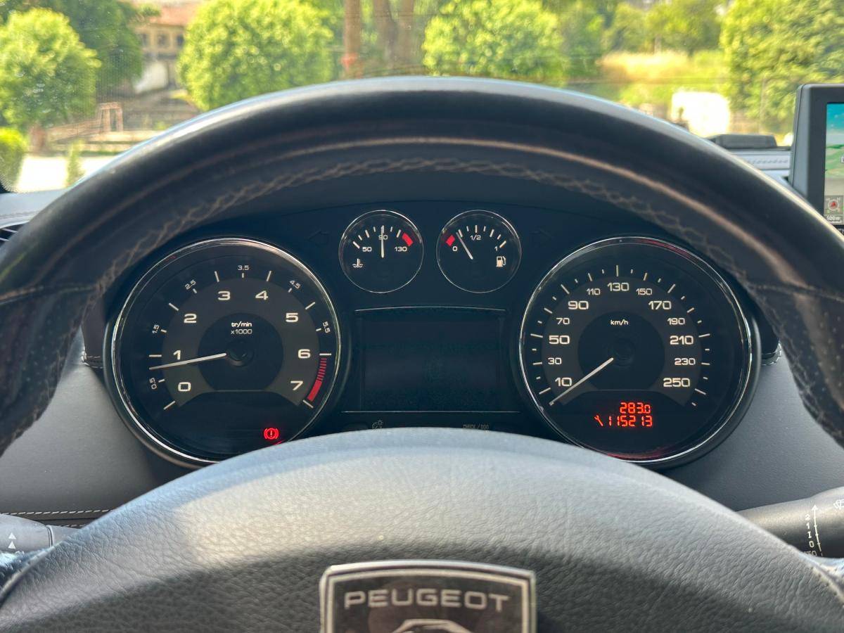 peugeot-rcz-2010-gasolina-1598cc