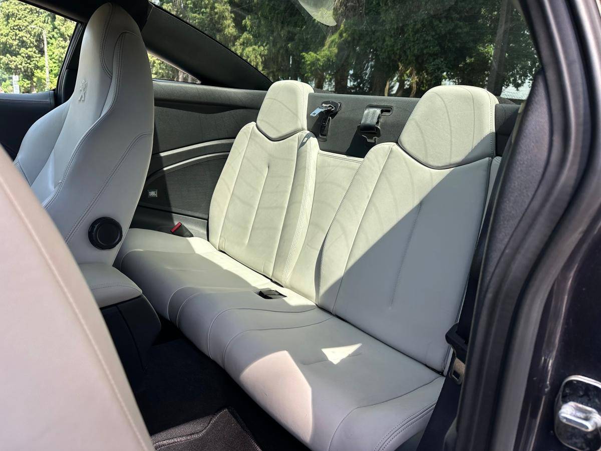 peugeot-rcz-2010-gasolina-1598cc