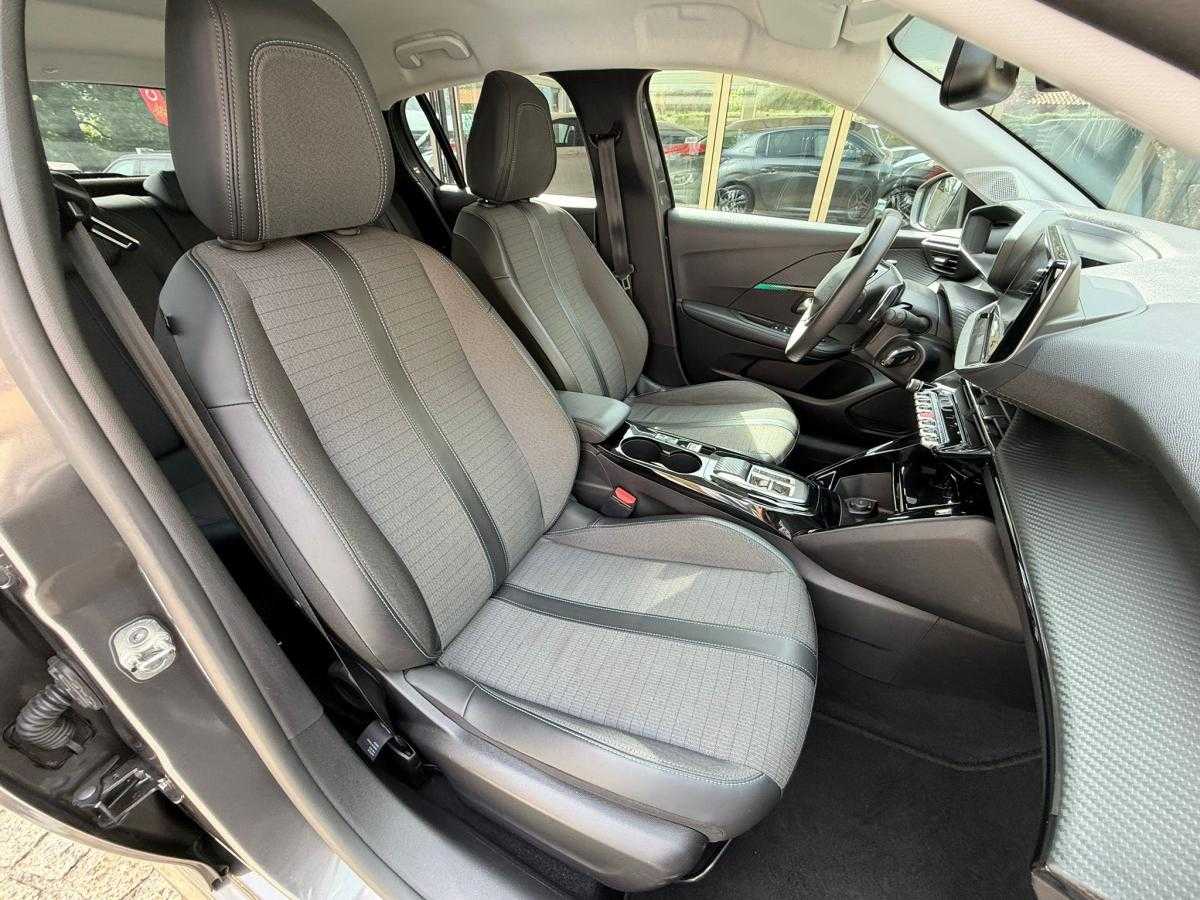 peugeot-208-2023-gasolina-1199cc