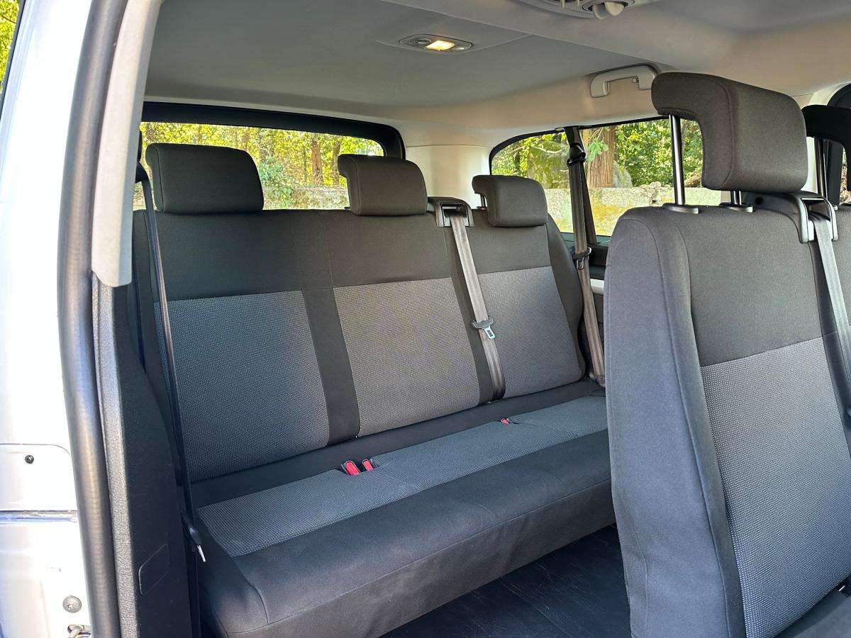 opel-vivaro-2021-diesel-1499cc