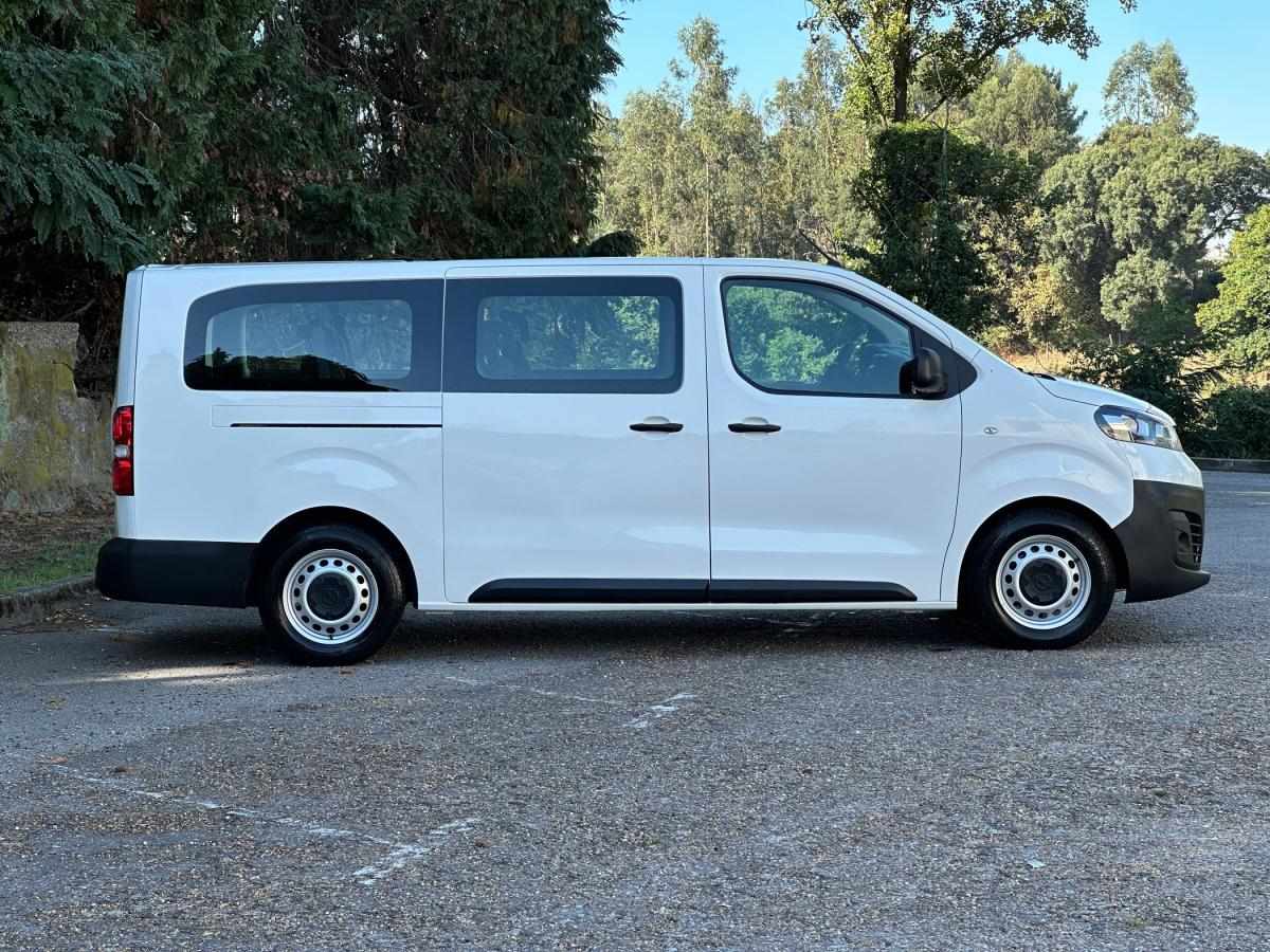 opel-vivaro-2021-diesel-1499cc