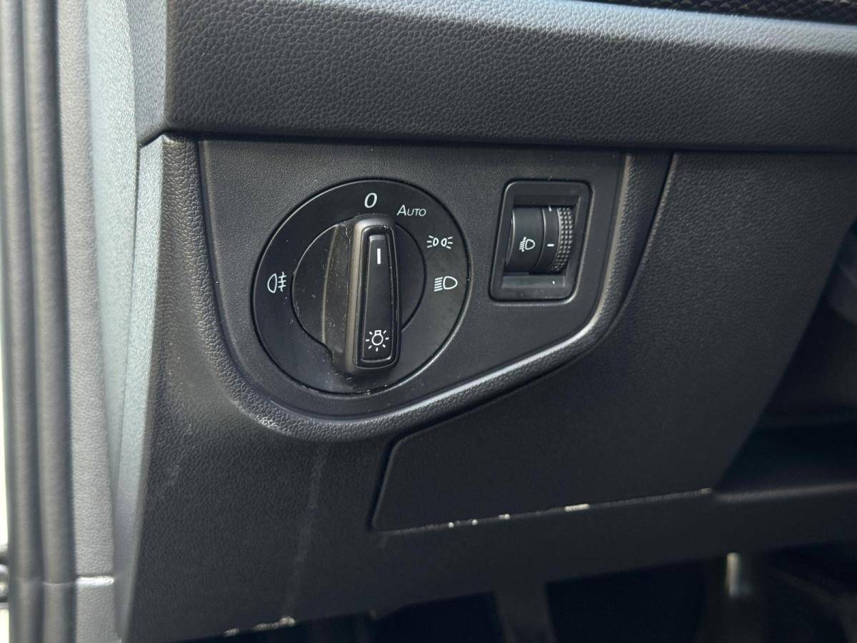 volkswagen-taigo-2023-gasolina-999cc