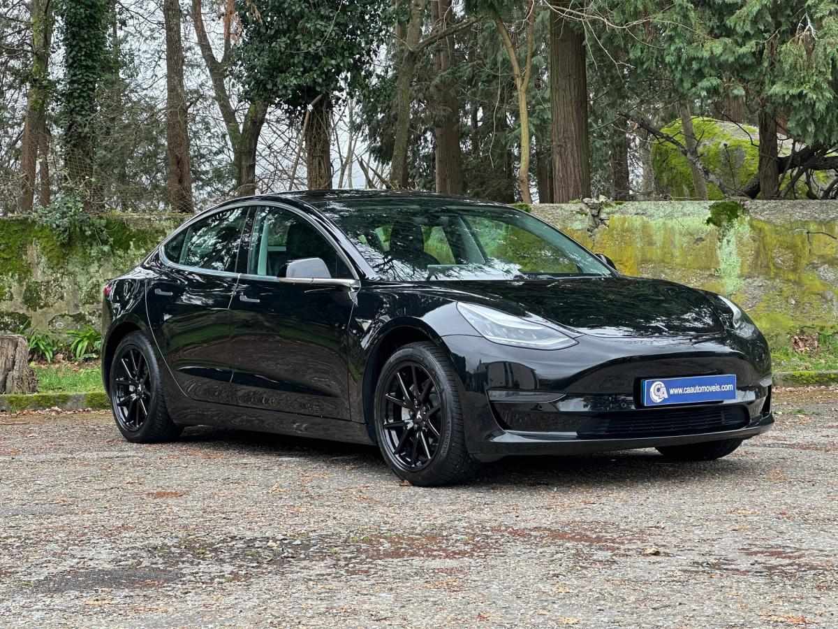 tesla-model-3-2020-eletrico-500cc