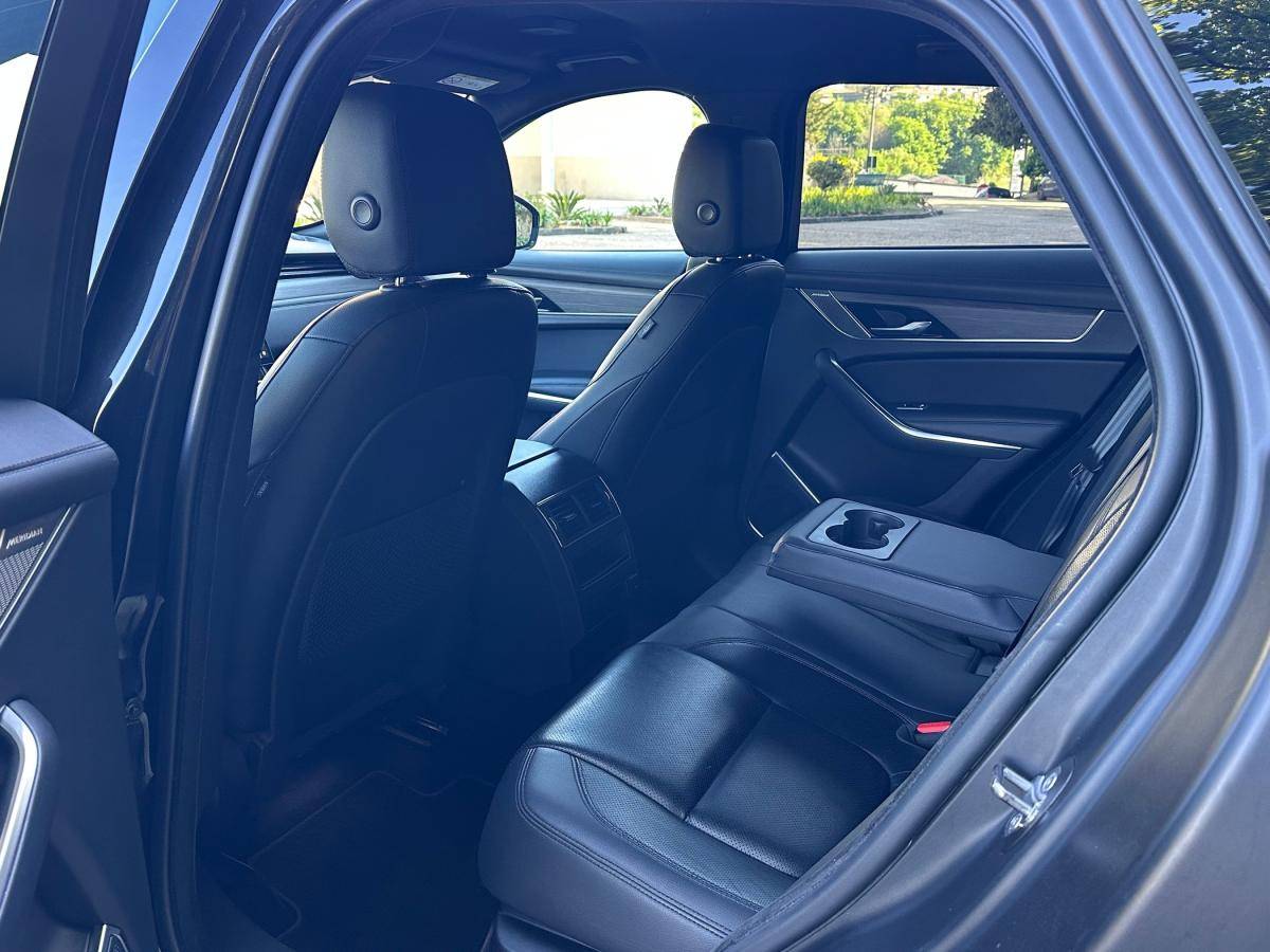 jaguar-f-pace-2022-hibrido-a-gasolina-1997cc