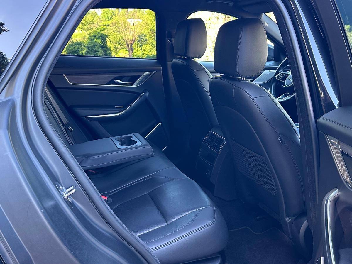 jaguar-f-pace-2022-hibrido-a-gasolina-1997cc