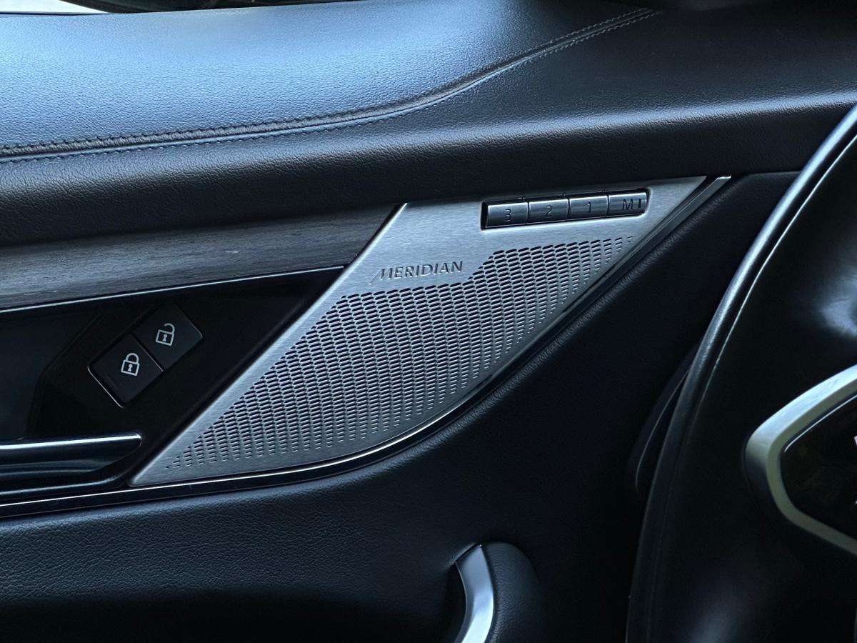 jaguar-f-pace-2022-hibrido-a-gasolina-1997cc