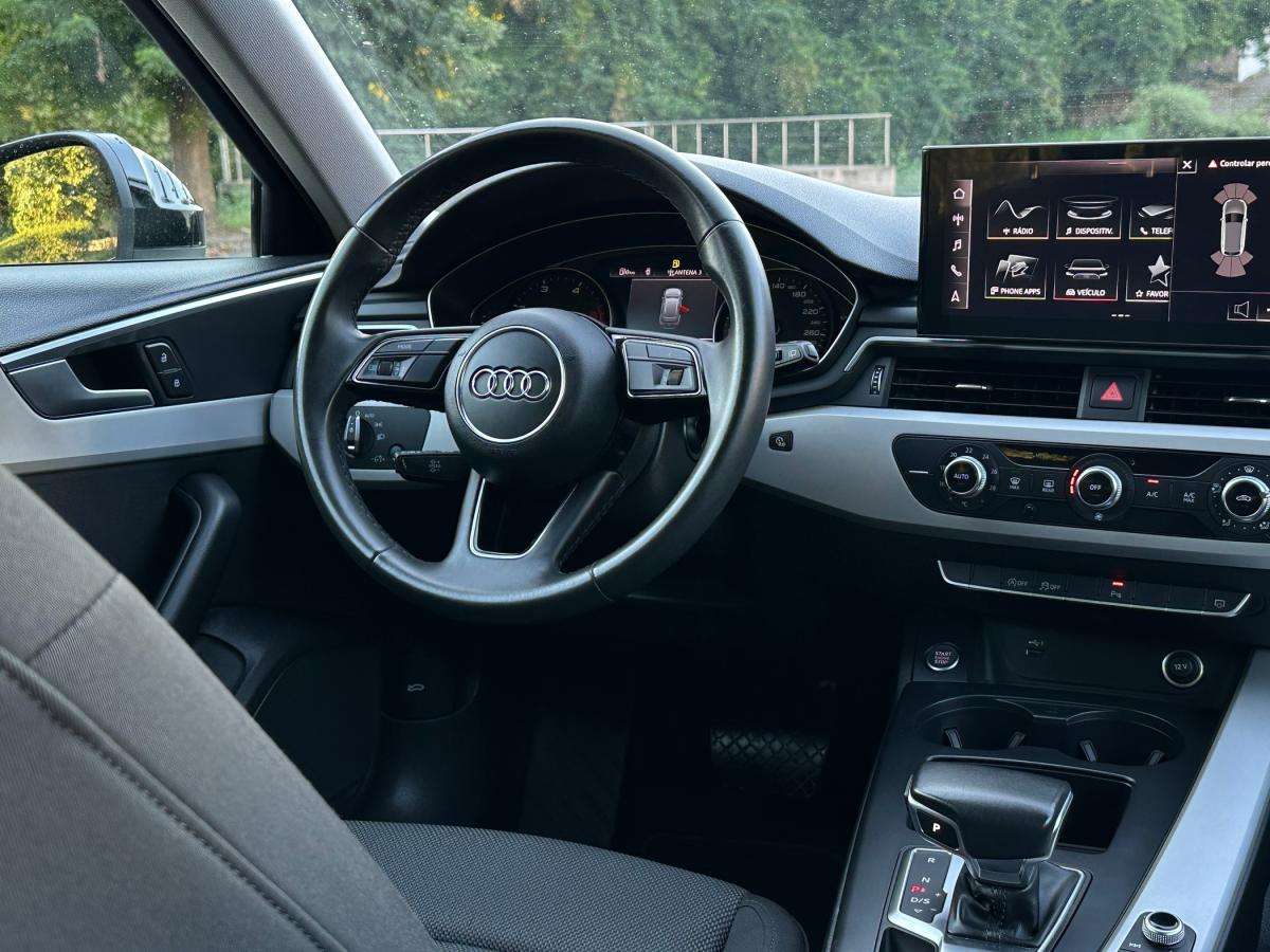 audi-a4-avant-2022-diesel-1968cc