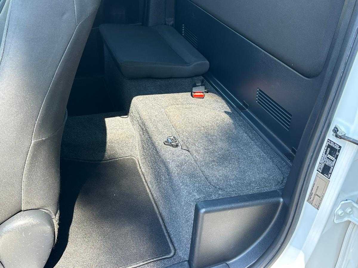 toyota-hilux-2020-diesel-2393cc