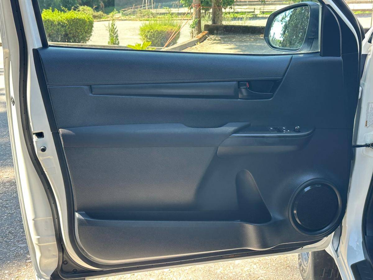 toyota-hilux-2020-diesel-2393cc