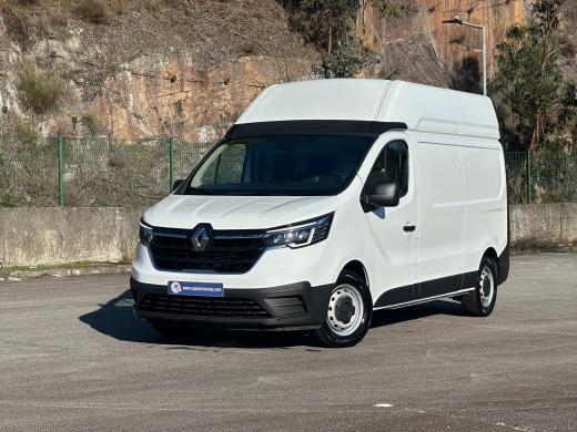 renault-trafic-2023-diesel-1997cc