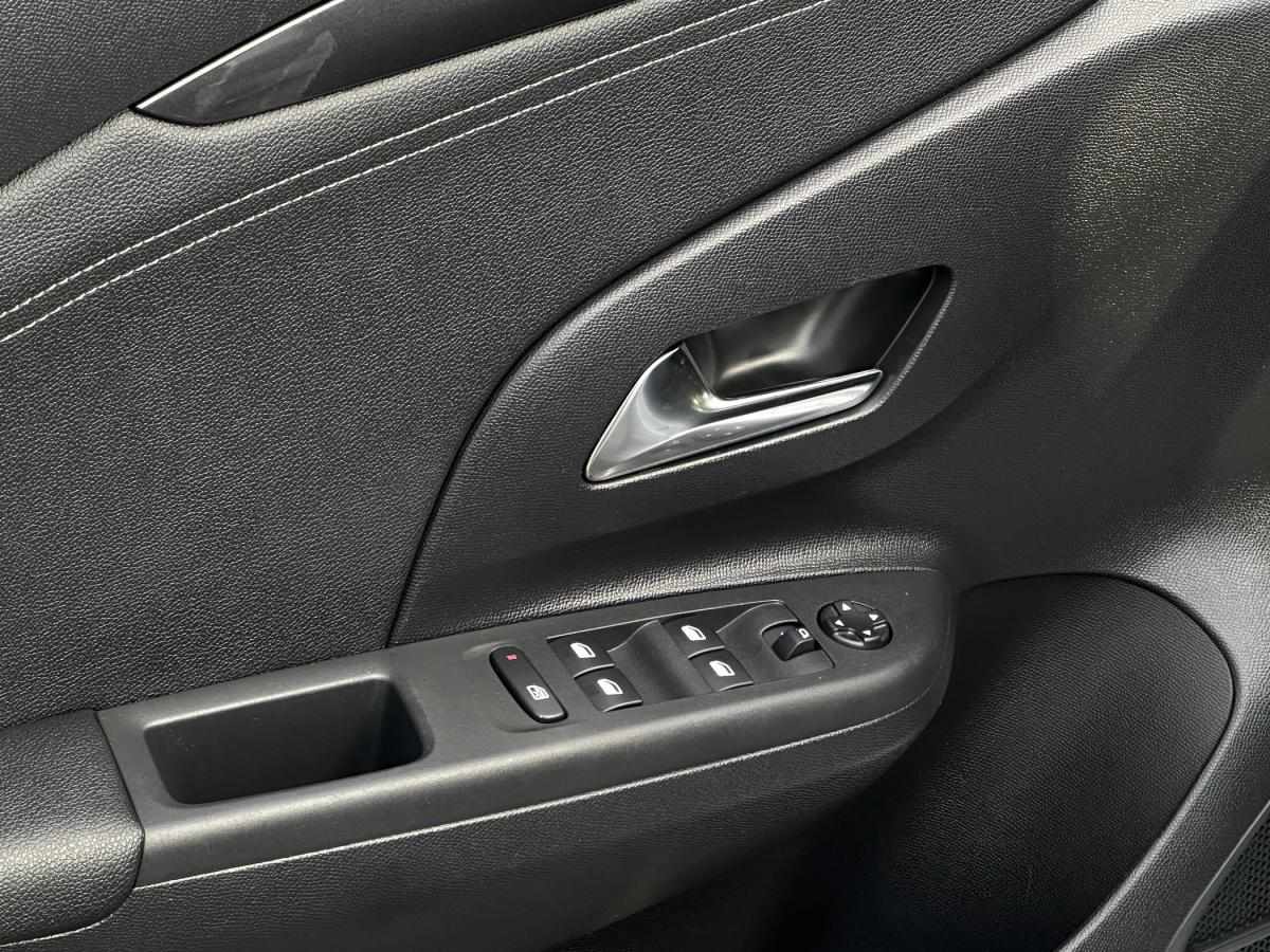 opel-corsa-2023-gasolina-1199cc