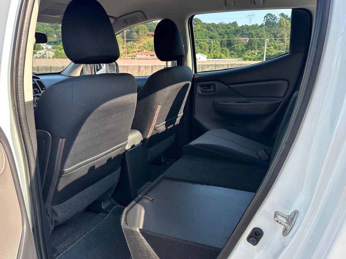 mitsubishi-l200-2019-diesel-2442cc