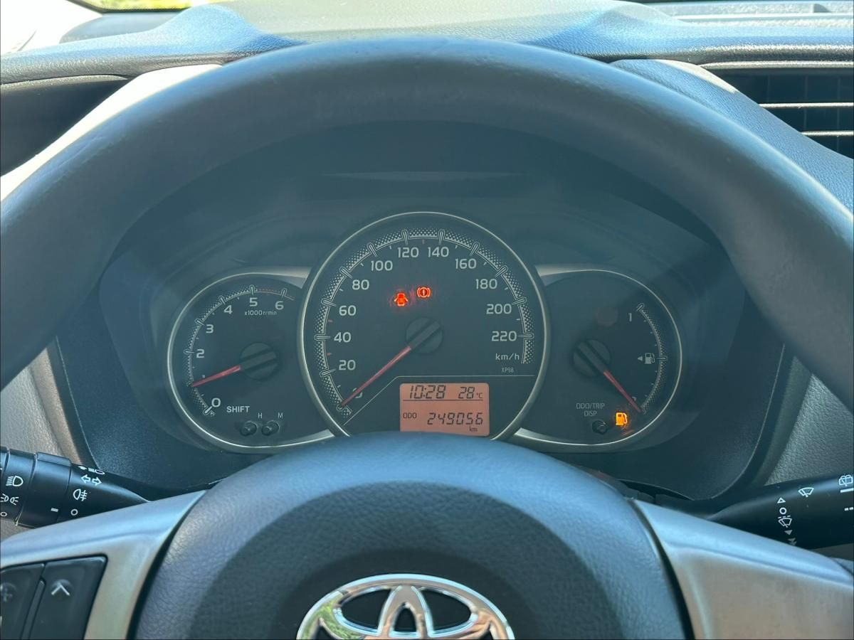 toyota-yaris-2016-diesel-1364cc