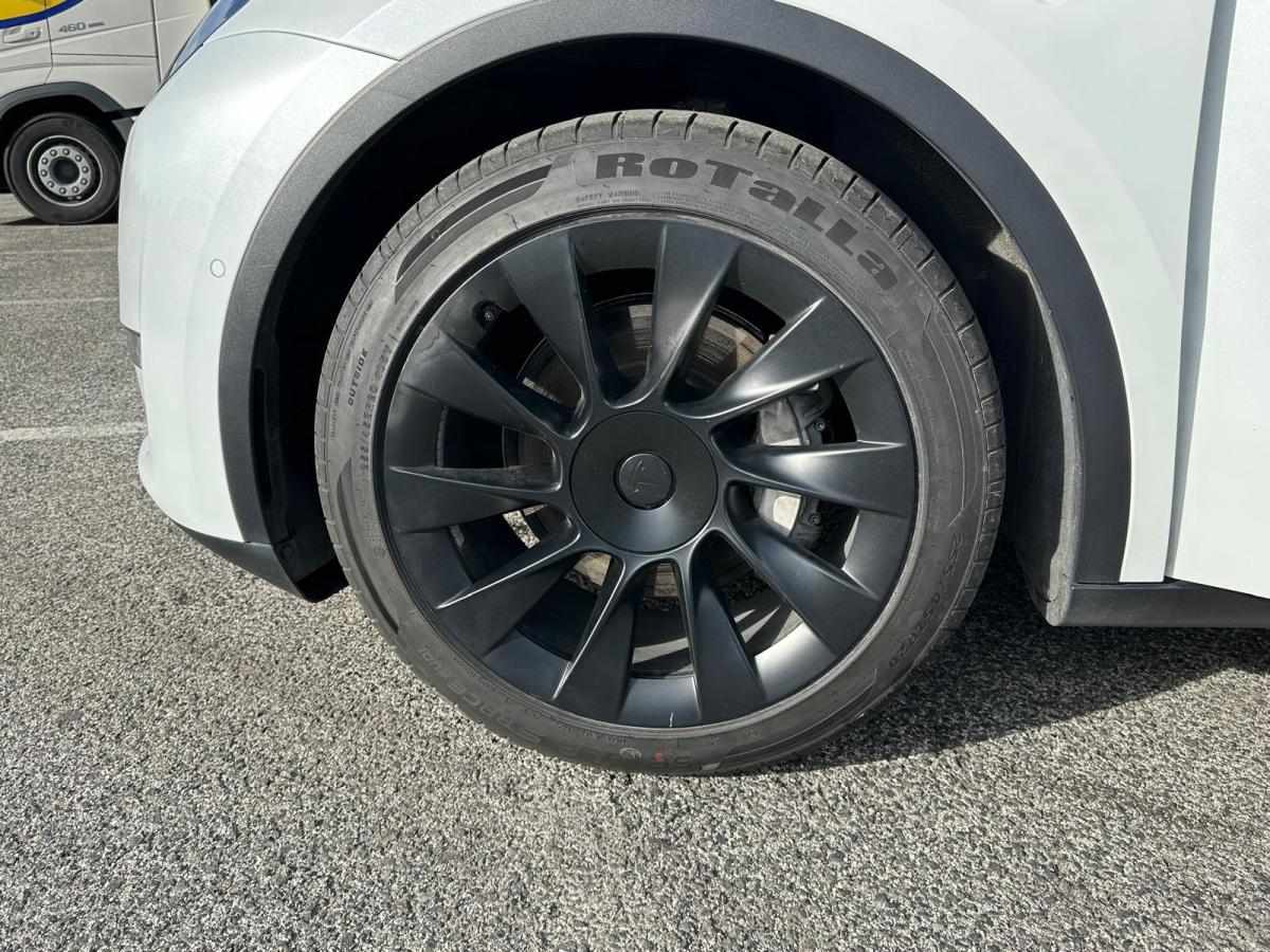 tesla-model-y-long-range-awd-2021-eletrico