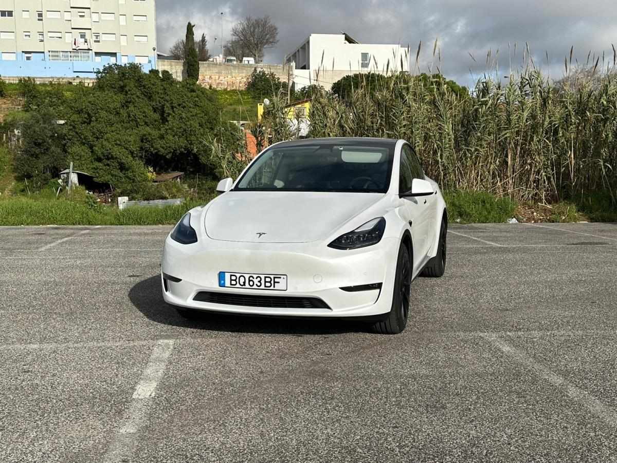 tesla-model-y-long-range-awd-2021-eletrico