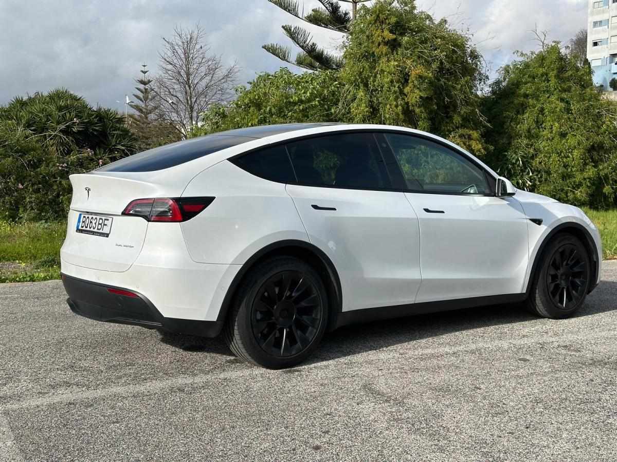 tesla-model-y-long-range-awd-2021-eletrico