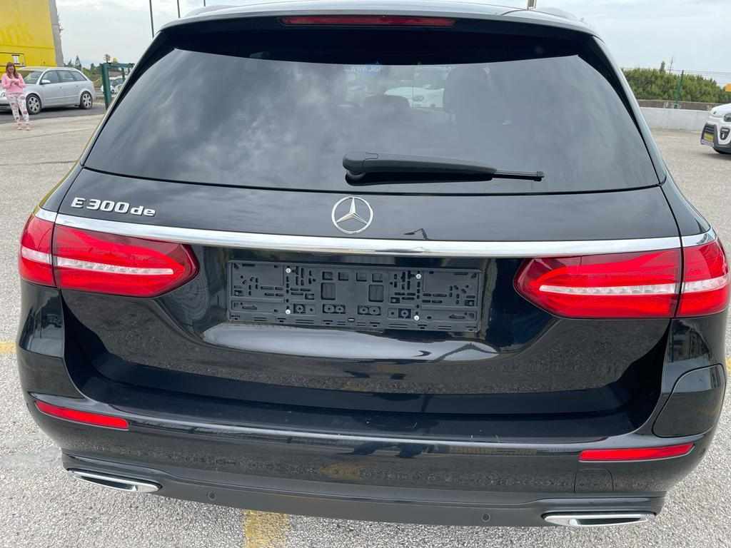 mercedes-benz-classe-e-e-300-de-2019-hibrido-a-diesel-1950cc