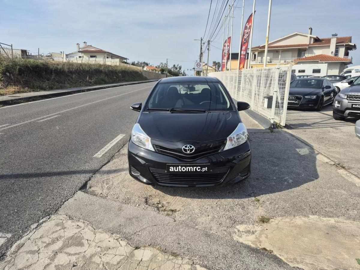 toyota-yaris-2012-gasolina-998cc