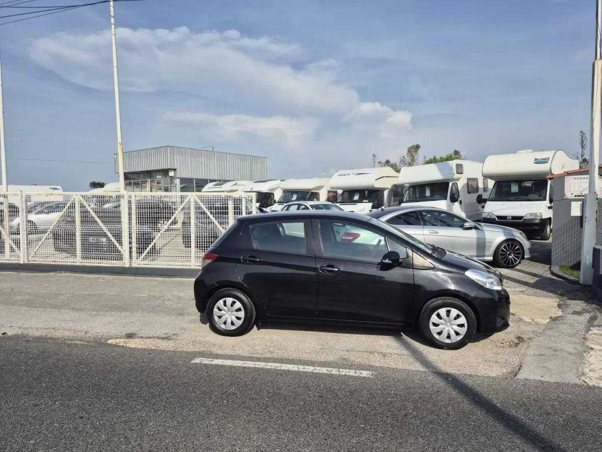 toyota-yaris-2012-gasolina-998cc